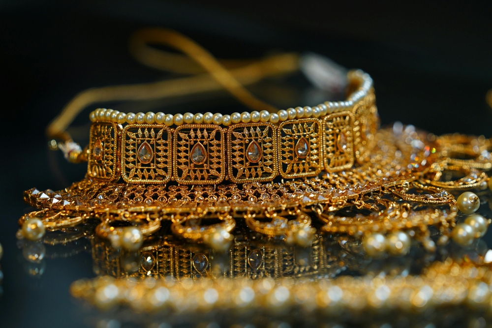 img of All You Need to Know About Pearl Bridal Jewelry