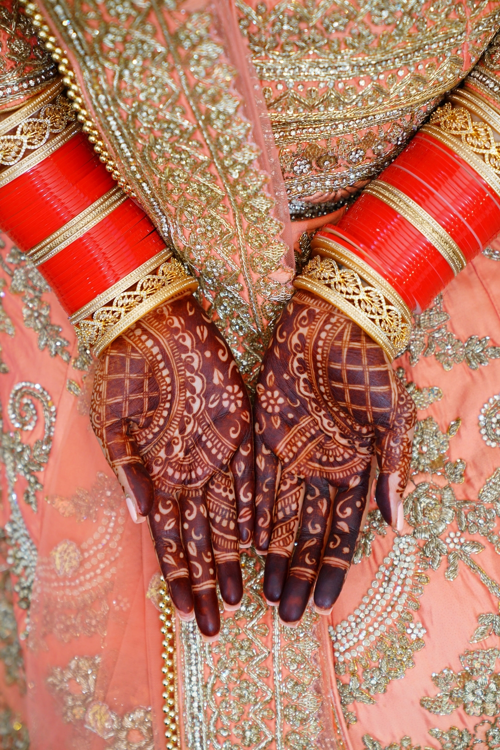 img of Everything You Need to Know About Bridal Sample Sales