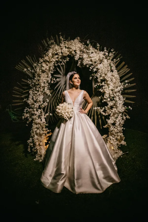 img of Ultimate Guide to Choosing a Basque Waist Wedding Dress