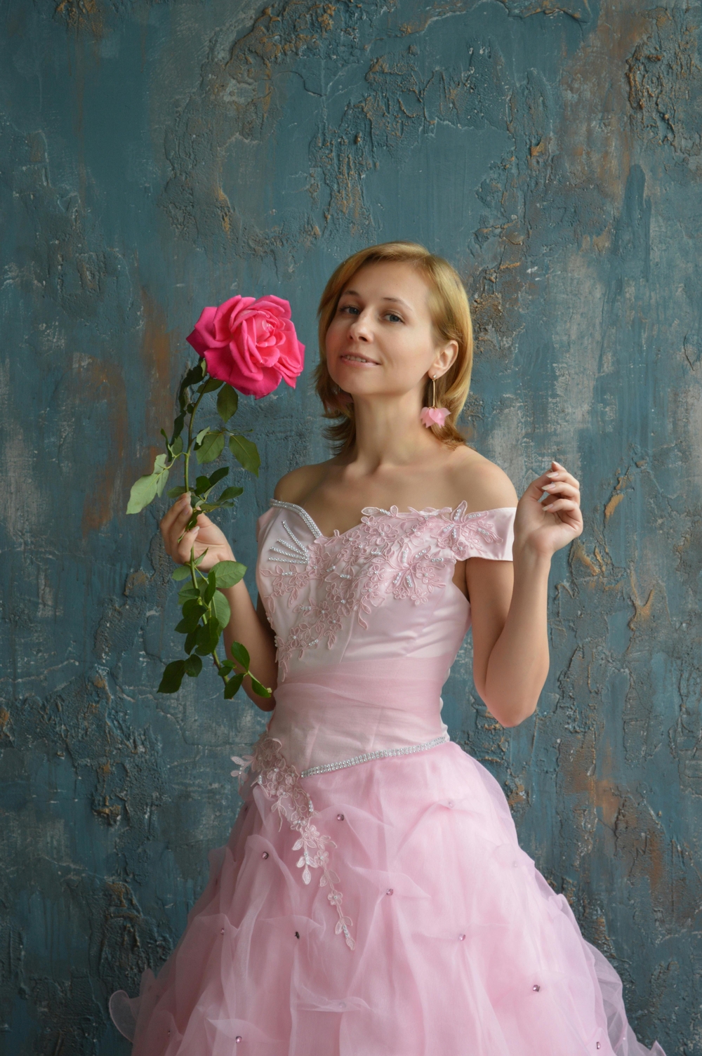 img of Ultimate Guide to Finding the Perfect Champagne Bridal Gown