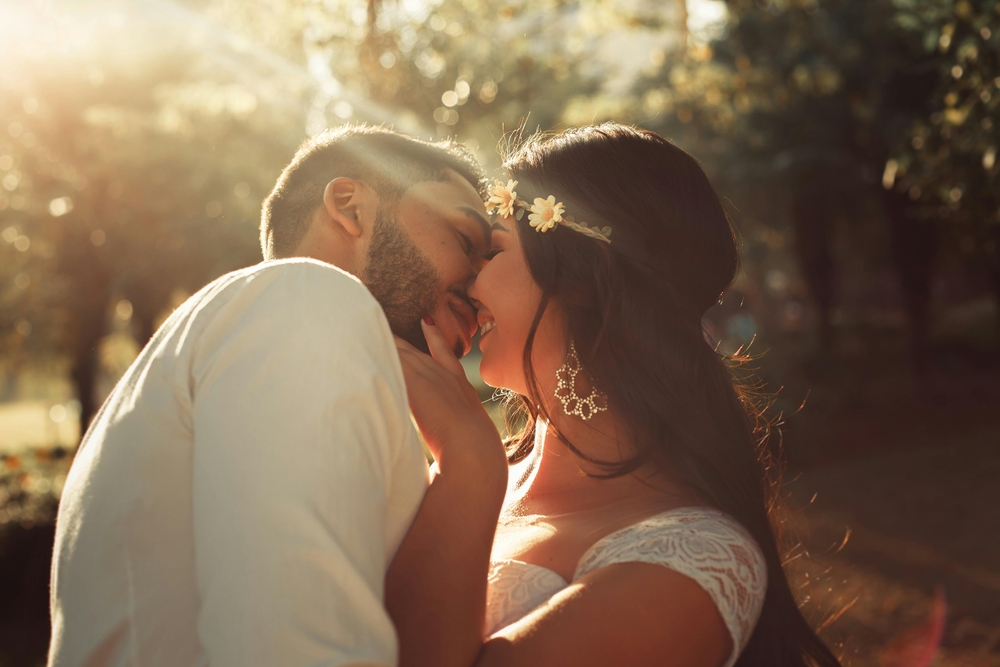 img of Ultimate Guide to Choosing the Perfect Iridescent Wedding Dress