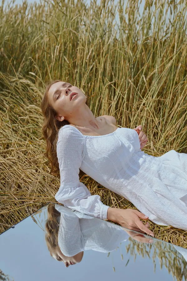 img of Ultimate Guide to Finding the Perfect White Petite Dresses