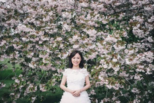 img of Ultimate Guide to Slip Wedding Gowns: Everything You Need to Know
